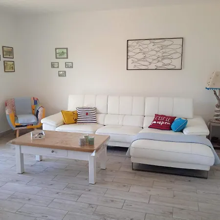 Jucodine Holiday home
